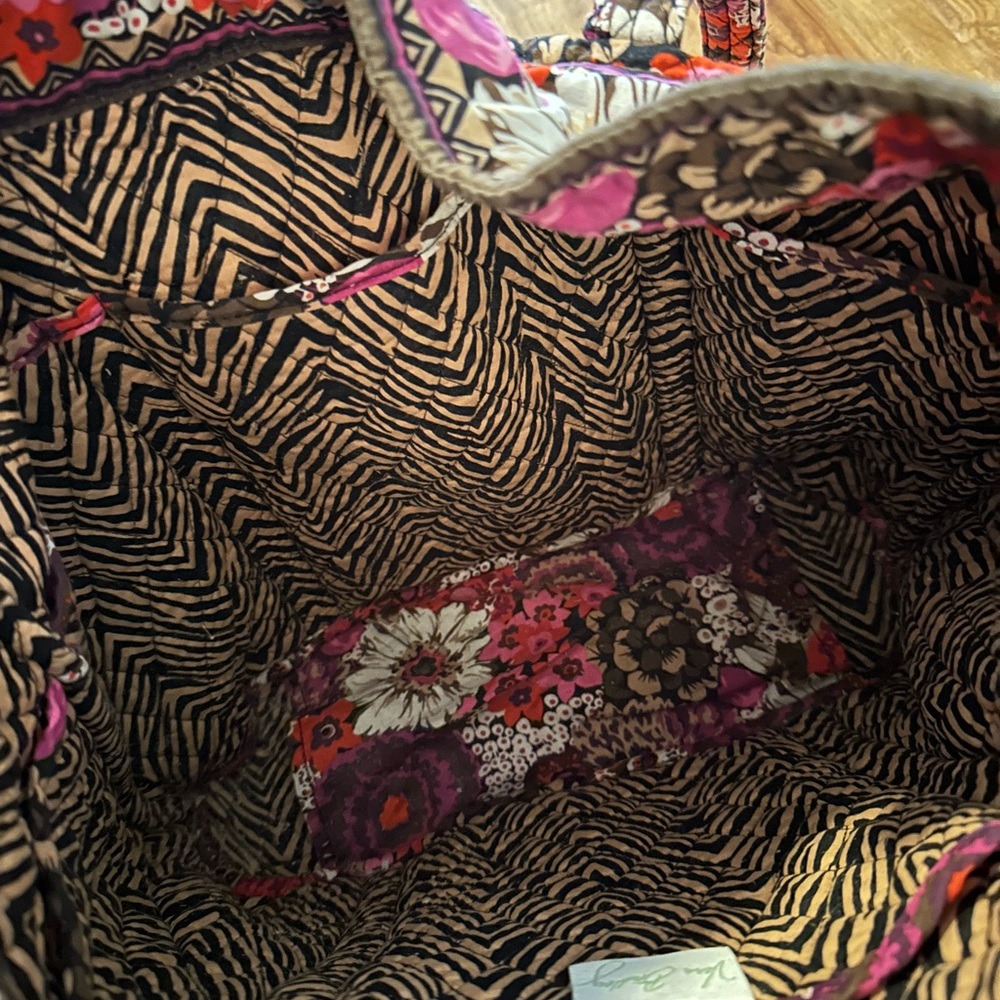 Tote - Picture 3 of 3